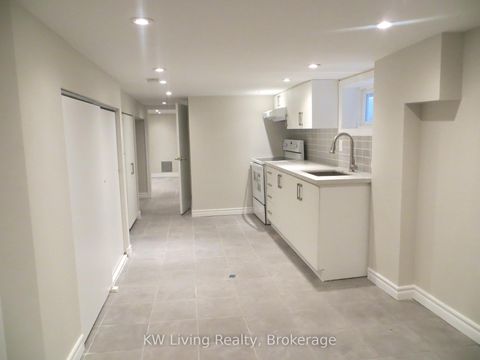 Photo 22 at 928 Broadview Avenue, Danforth, Toronto