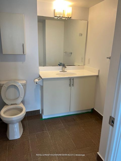 Photo 9 at 317 - 75 Norman Bethune Avenue, Beaver Creek Business Park, Richmond Hill