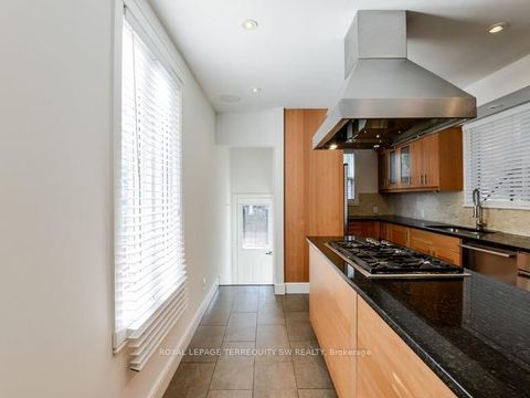 Photo 12 at 105 Barker Avenue, East York, Toronto