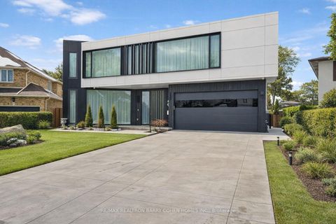 Photo 0 at 8 Cadmus Road, Newtonbrook East, Toronto