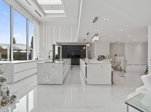 Photo 9 at 8 Cadmus Road, Newtonbrook East, Toronto