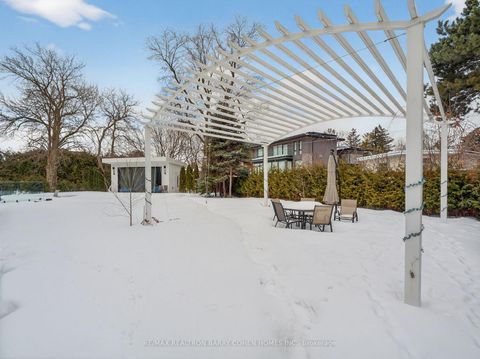 Photo 41 at 8 Cadmus Road, Newtonbrook East, Toronto