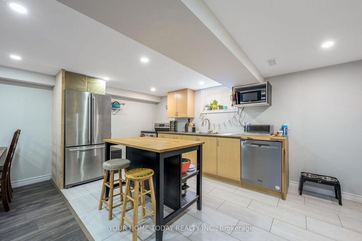 Photo 25 at 20 Elgin Street, Georgetown, Halton Hills