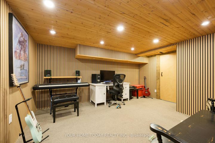 Photo 36 at 20 Elgin Street, Georgetown, Halton Hills