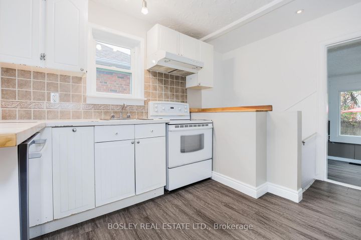 Photo 9 at 651 Cosburn Avenue, East York, Toronto