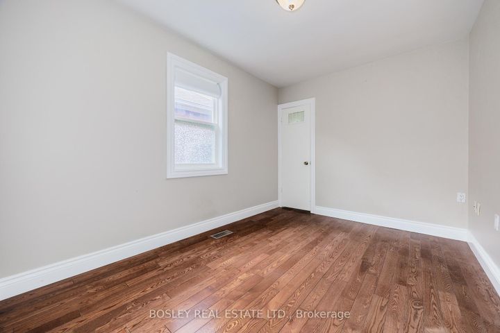 Photo 12 at 651 Cosburn Avenue, East York, Toronto