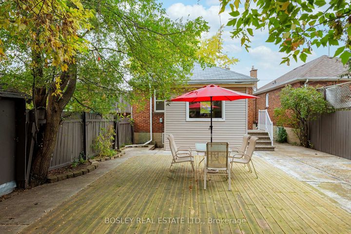 Photo 25 at 651 Cosburn Avenue, East York, Toronto