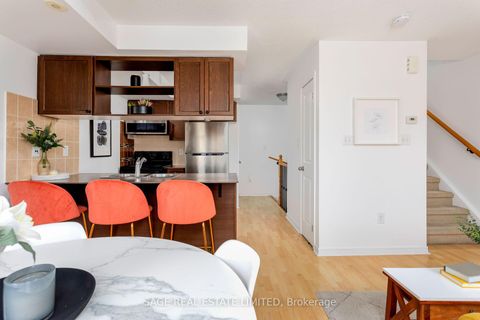 Photo 3 at 4 - 817 Dundas Street E, South Riverdale, Toronto