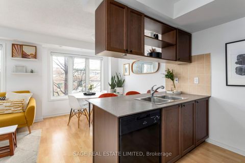 Photo 4 at 4 - 817 Dundas Street E, South Riverdale, Toronto