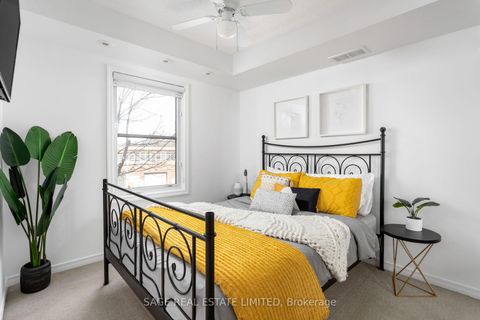 Photo 19 at 4 - 817 Dundas Street E, South Riverdale, Toronto