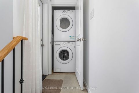 Photo 22 at 4 - 817 Dundas Street E, South Riverdale, Toronto