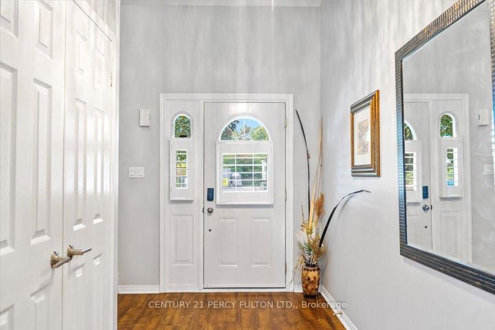 Photo 2 at 1250 Ormond Drive, Samac, Oshawa