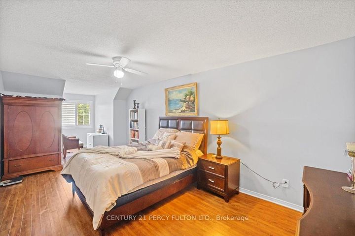 Photo 16 at 1250 Ormond Drive, Samac, Oshawa