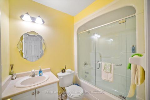 Photo 18 at 1250 Ormond Drive, Samac, Oshawa