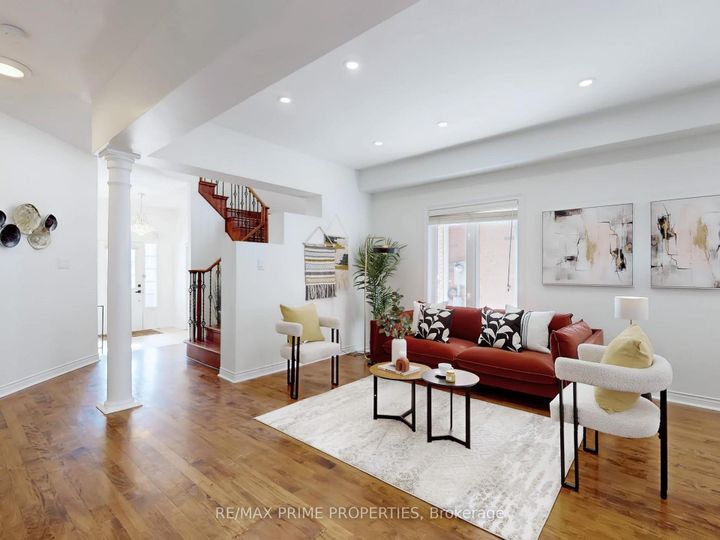 Photo 2 at 22 Waymount Avenue, Westbrook, Richmond Hill