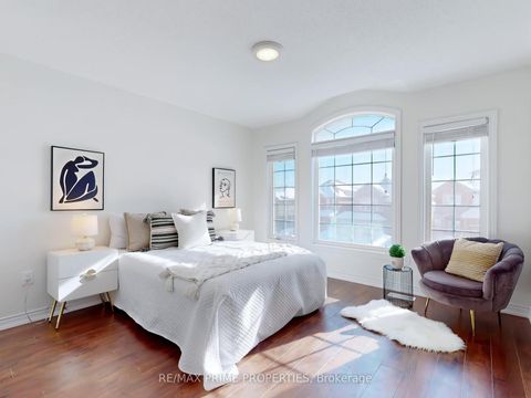 Photo 14 at 22 Waymount Avenue, Westbrook, Richmond Hill