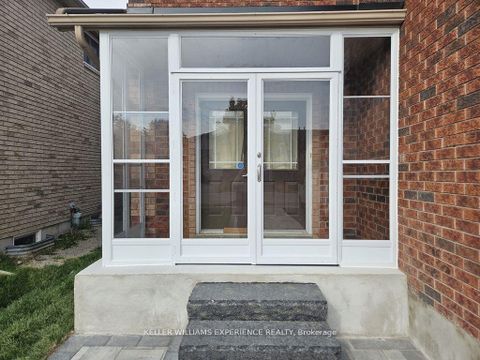 Photo 4 at 28 Coronation Parkway, Shore, Barrie