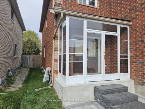 Photo 5 at 28 Coronation Parkway, Shore, Barrie