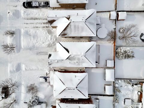 Photo 44 at 28 Coronation Parkway, Shore, Barrie