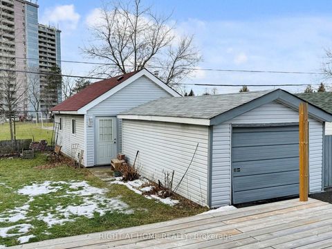 Photo 6 at 46 Glenshephard Drive, Kennedy Park, Toronto