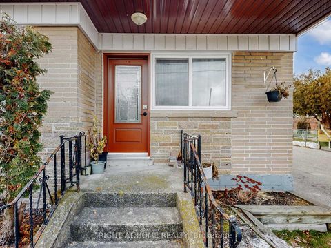 Photo 8 at 46 Glenshephard Drive, Kennedy Park, Toronto
