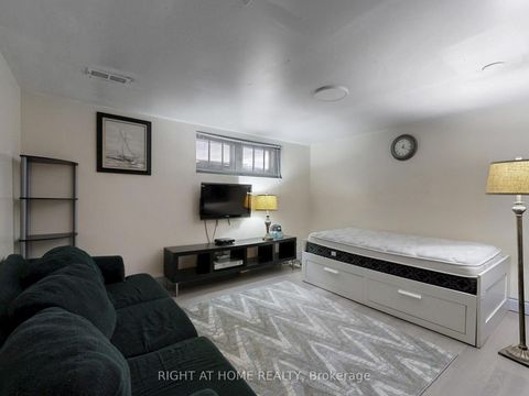 Photo 35 at 46 Glenshephard Drive, Kennedy Park, Toronto