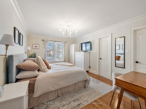 Photo 19 at 4 Coates Avenue, Oakwood Village, Toronto