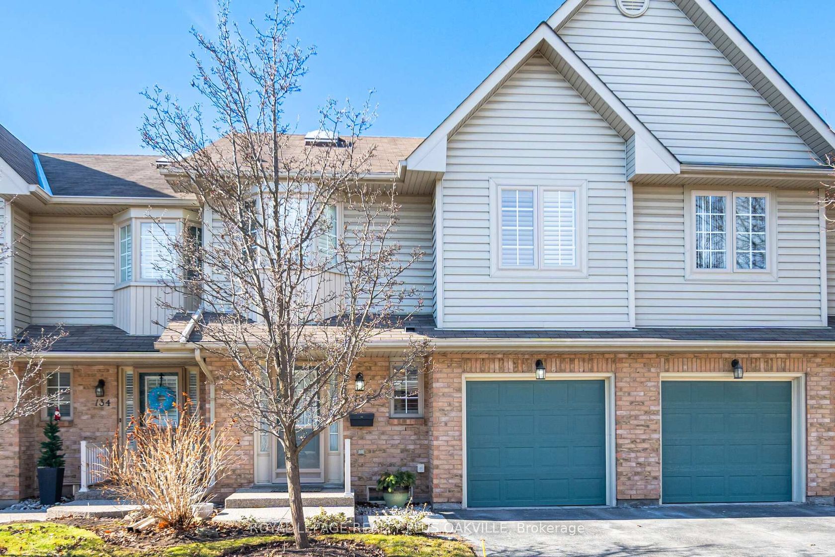 135 - 3333 New Street, Roseland, Burlington 