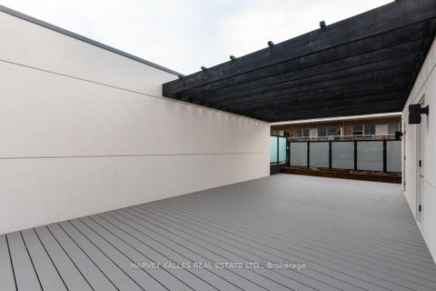 Photo 40 at 36 Evergreen Gardens, Leaside, Toronto