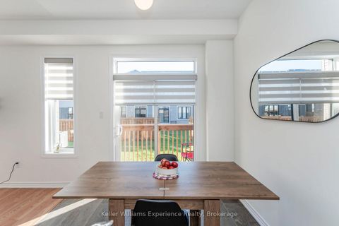 Photo 9 at 12 Durham Avenue, Rural Barrie Southeast, Barrie