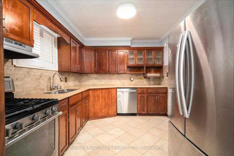 Photo 9 at 65 Montvale Drive, Cliffcrest, Toronto