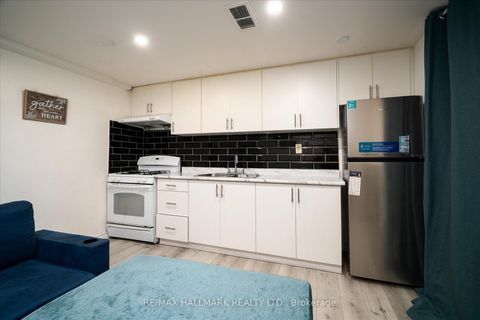 Photo 18 at 65 Montvale Drive, Cliffcrest, Toronto