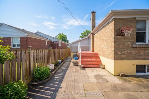 Photo 31 at 65 Montvale Drive, Cliffcrest, Toronto