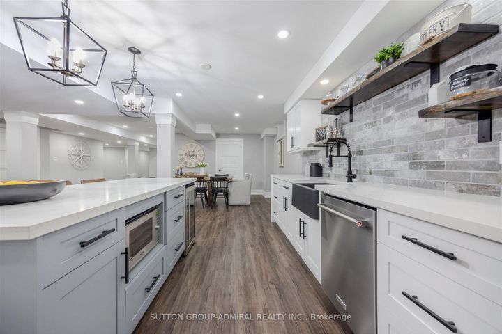 Photo 35 at 59 Aidan Drive, Vellore Village, Vaughan