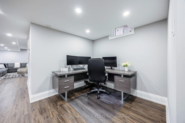 Photo 42 at 59 Aidan Drive, Vellore Village, Vaughan