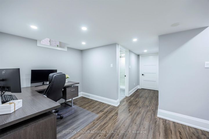 Photo 43 at 59 Aidan Drive, Vellore Village, Vaughan