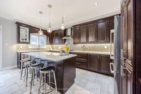 Photo 14 at 59 Aidan Drive, Vellore Village, Vaughan