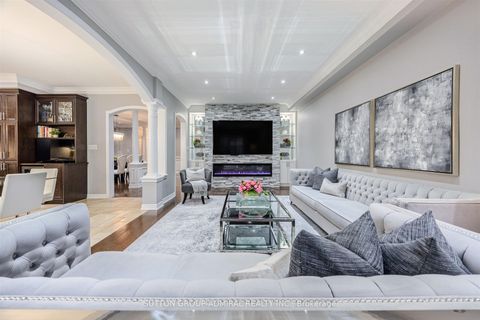 Photo 16 at 59 Aidan Drive, Vellore Village, Vaughan