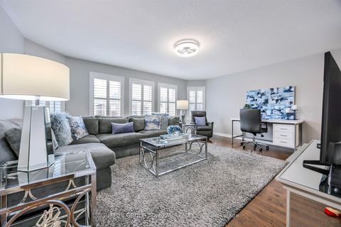 Photo 21 at 59 Aidan Drive, Vellore Village, Vaughan