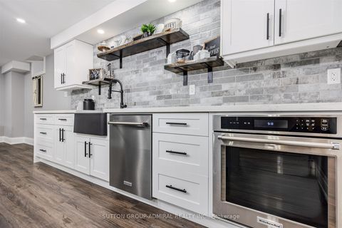 Photo 34 at 59 Aidan Drive, Vellore Village, Vaughan