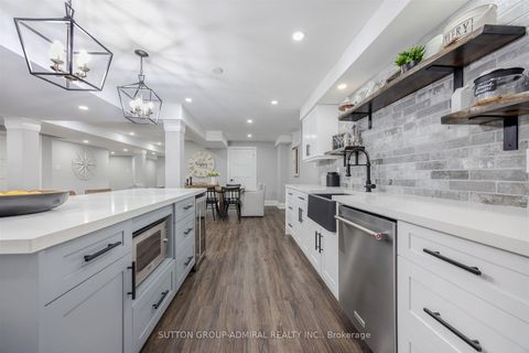 Photo 35 at 59 Aidan Drive, Vellore Village, Vaughan