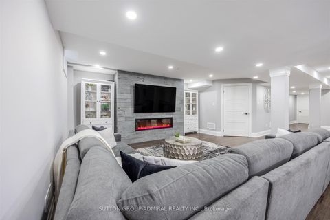 Photo 40 at 59 Aidan Drive, Vellore Village, Vaughan