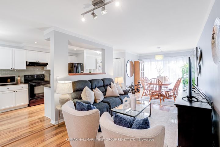 Photo 4 at 507 - 1400 The Esplanade N, Town Centre, Pickering