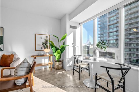 Photo 6 at 802 - 59 East Liberty Street, Niagara, Toronto