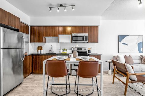 Photo 7 at 802 - 59 East Liberty Street, Niagara, Toronto