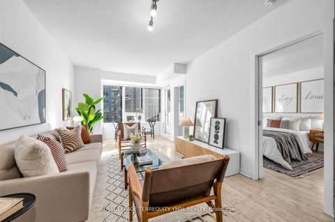 Photo 9 at 802 - 59 East Liberty Street, Niagara, Toronto