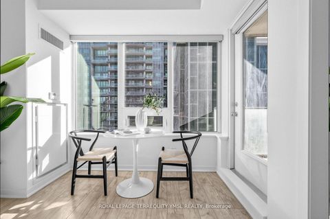 Photo 10 at 802 - 59 East Liberty Street, Niagara, Toronto