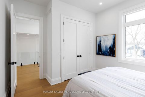 Photo 36 at 90 GREAT OAK Drive, Rosethorn, Toronto