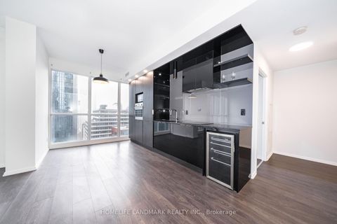 Photo 6 at 1611 - 70 Temperance Street, Bay Street Corridor, Toronto