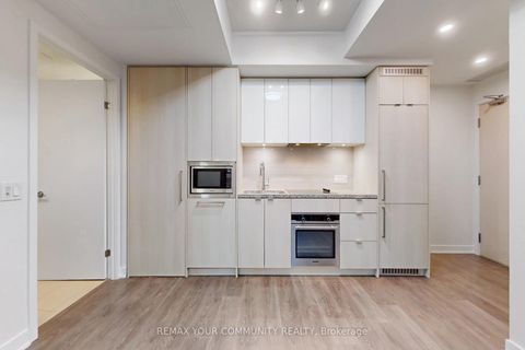 Photo 14 at 621 - 115 Blue Jays Way, Waterfront Communities C1, Toronto